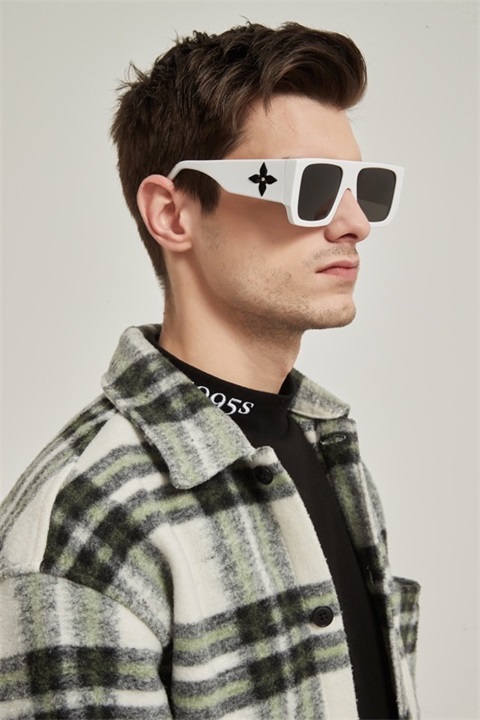 LV sunglass-658